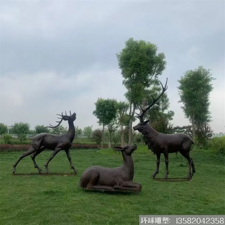 铸铜鹿雕塑 动物鹿雕塑景观5